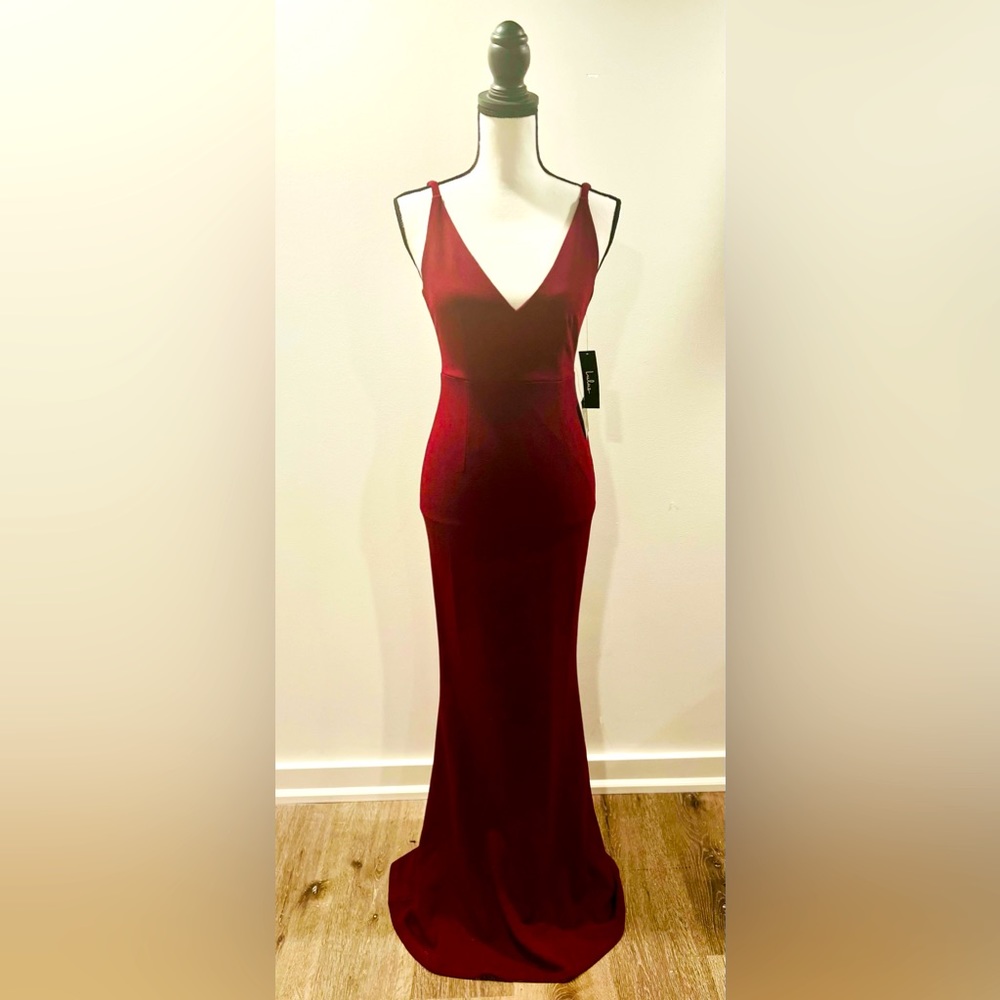 Sexy Wedding Guest Dress!! 💃✨💃 NWT ✨
